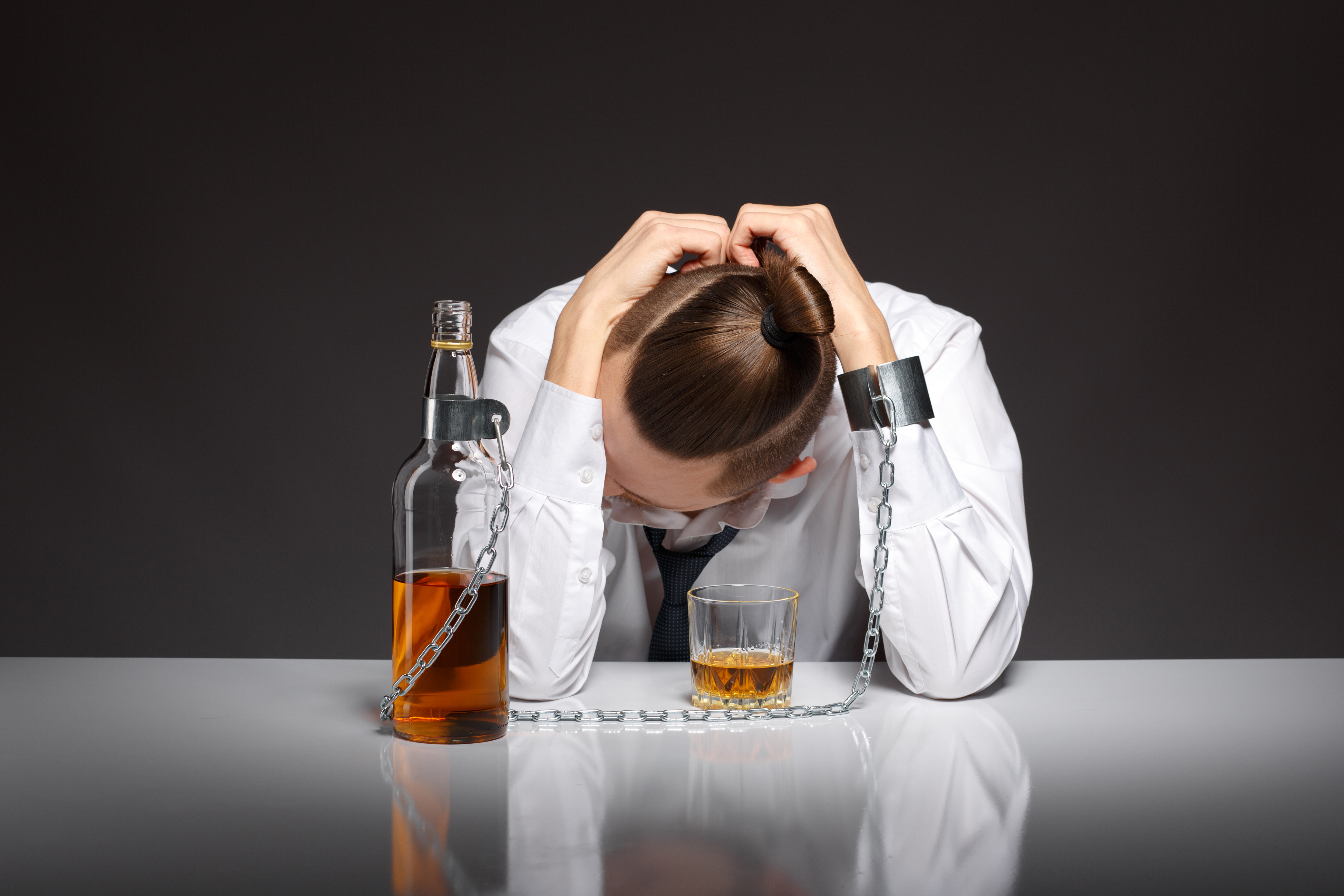 Алкогольная зависимость - болезнь